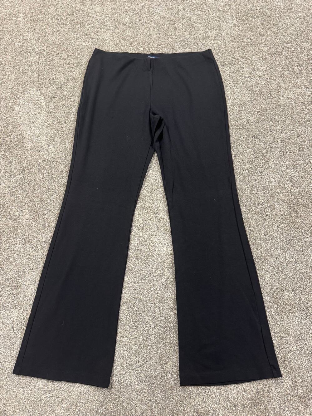 Boston Proper Women's Black Pull-On Boot-Cut Pants